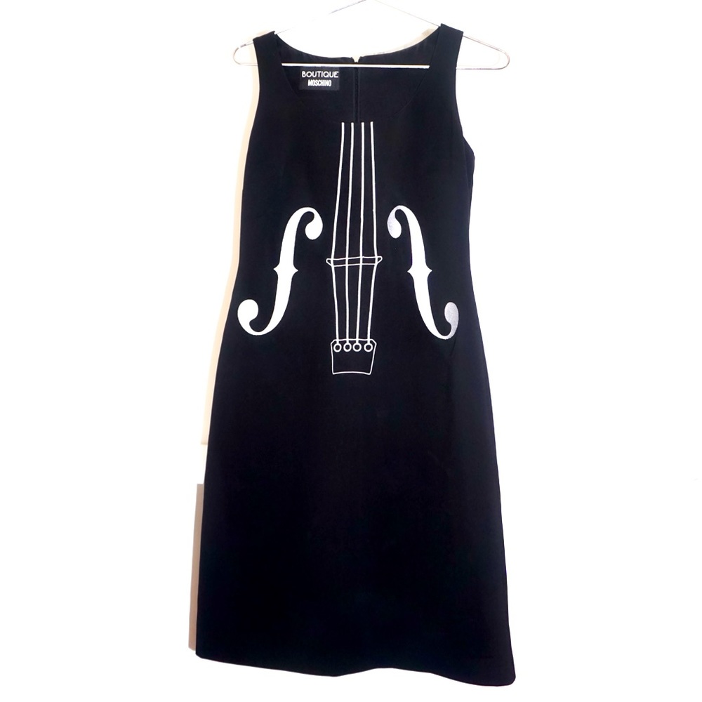 MOSCHINO BOUTIQUE VIOLIN INSTRUMENT EMBROIDERED SHEATH DRESS